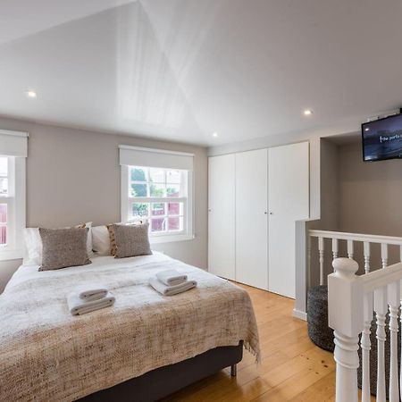 Апартаменты Guestready - Chic Retreat In The Heart Of Порту Экстерьер фото