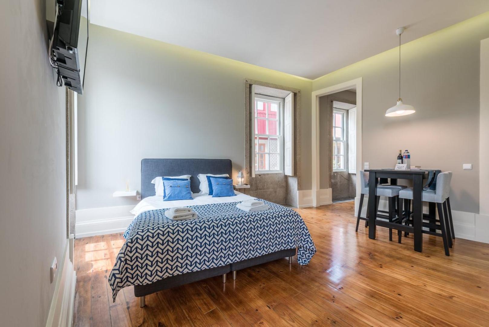Апартаменты Guestready - Chic Retreat In The Heart Of Порту Экстерьер фото